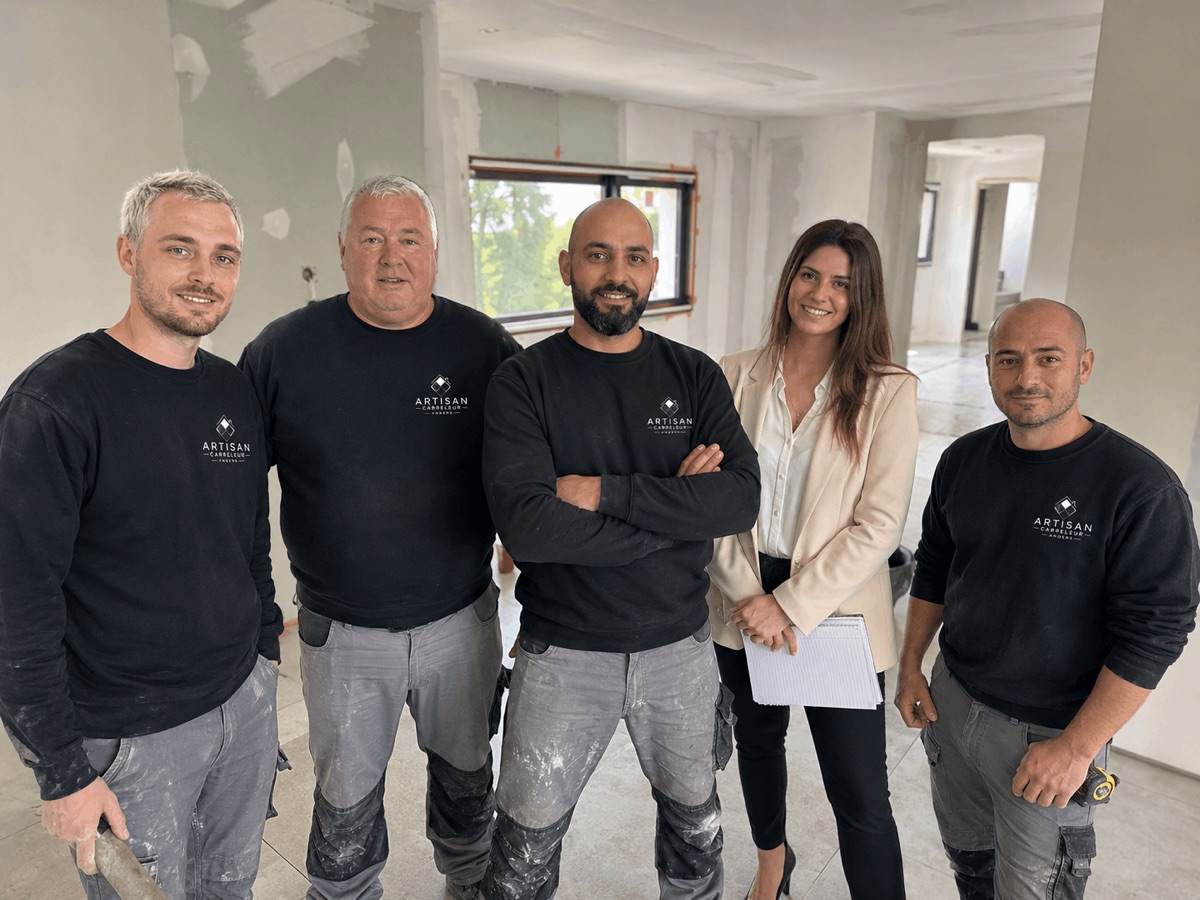 Équipe Artisan Carreleur Angers atelier boulevard Gaston Birgé